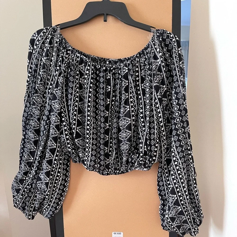Hot cropped hem  for women, top for women - Picture 7 of 14